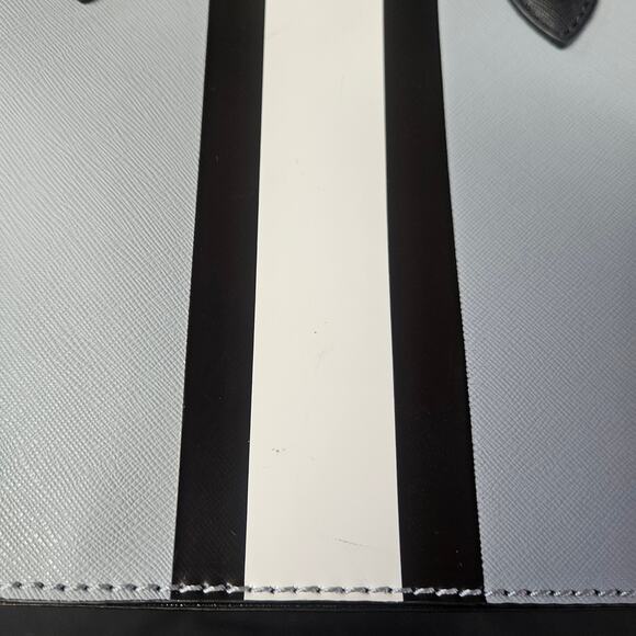 Guess Issa Mini Bag Purse Tote Blue Black and White Color Block Shoulder - Picture 12 of 12